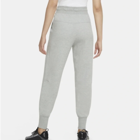 Nike Sportswear Womens XL NSW Tech Fleece Sweatpants Joggers Gray Grey Sweats - Picture 2 of 10